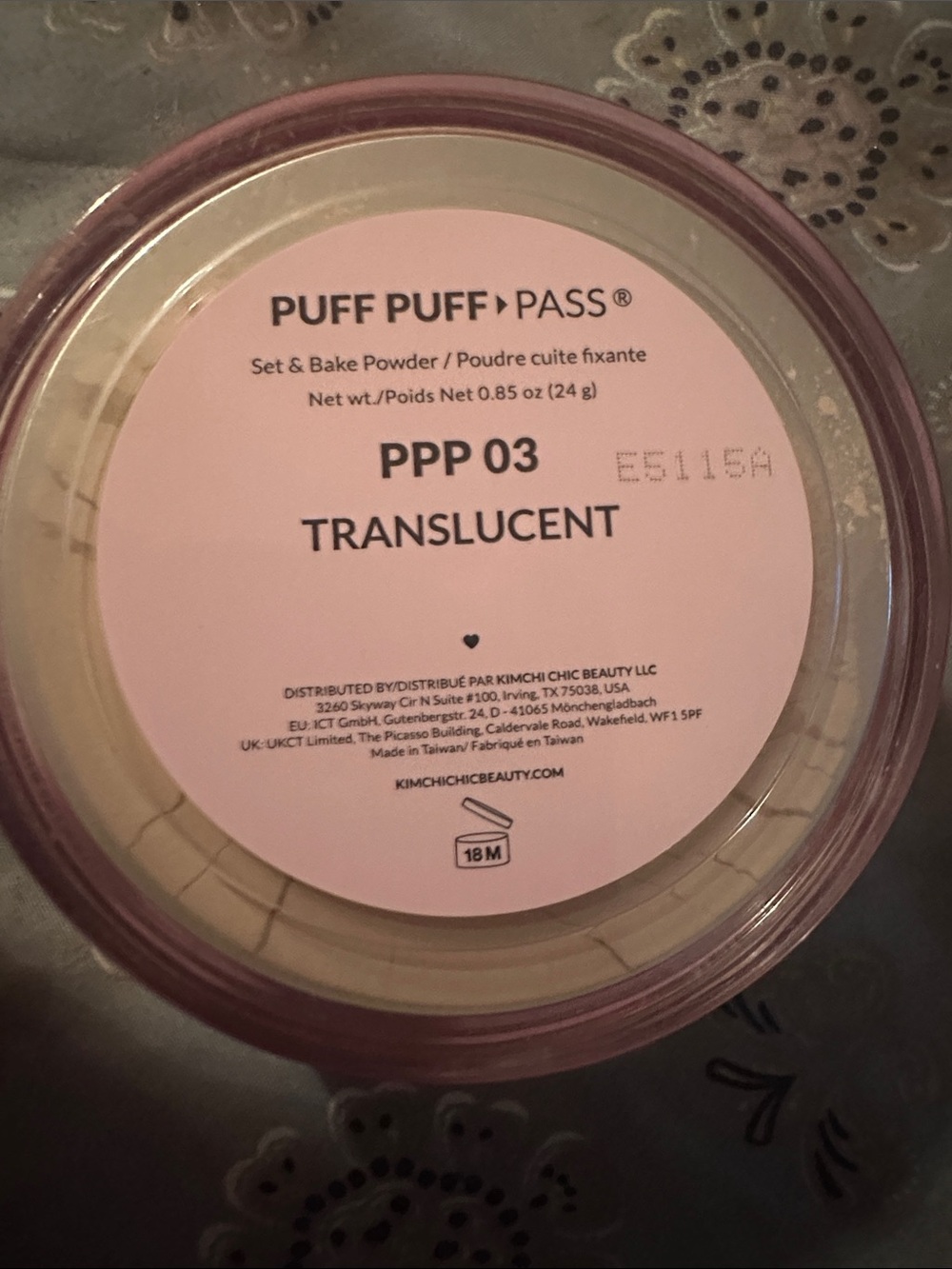 Puff Puff Pass Set & Bake Powder - Pink - Picture 3 of 3